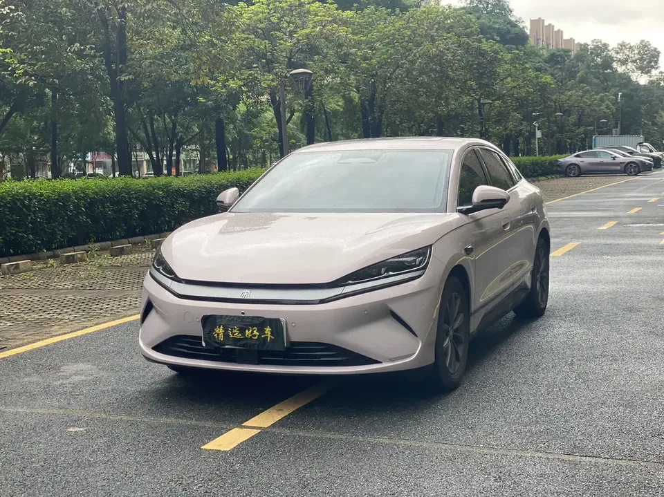 BYD Qin L EV Qin L EV 2025 470KM Leading Model 2026 — photo 1, buy with delivery to Moscow