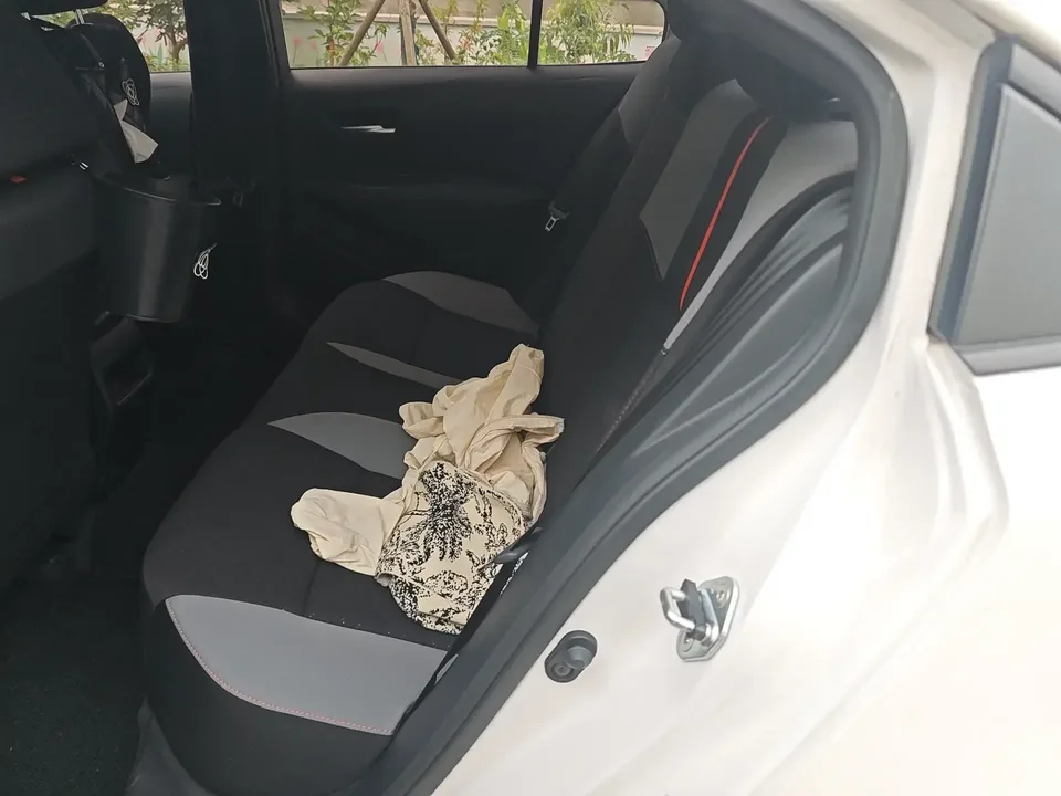 Toyota Corolla Corolla 2023 1.2T S-CVT Elite Edition 2023 — thumbnail 3