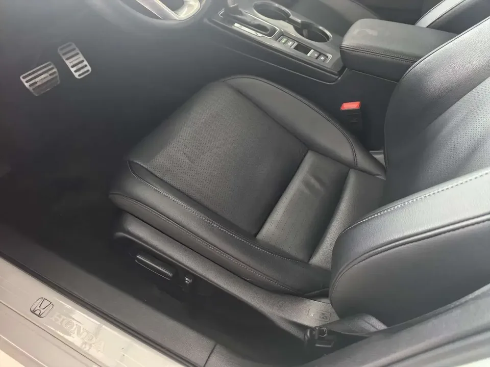 Honda Integra Style 2022 240TURBO CVT Deluxe Edition 2022 — thumbnail 4