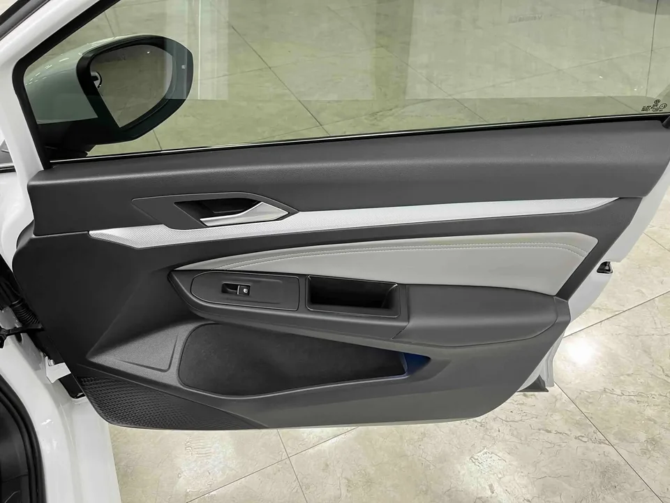 Volkswagen Golf golf 2021 280TSI DSG Pro 2022 — thumbnail 3