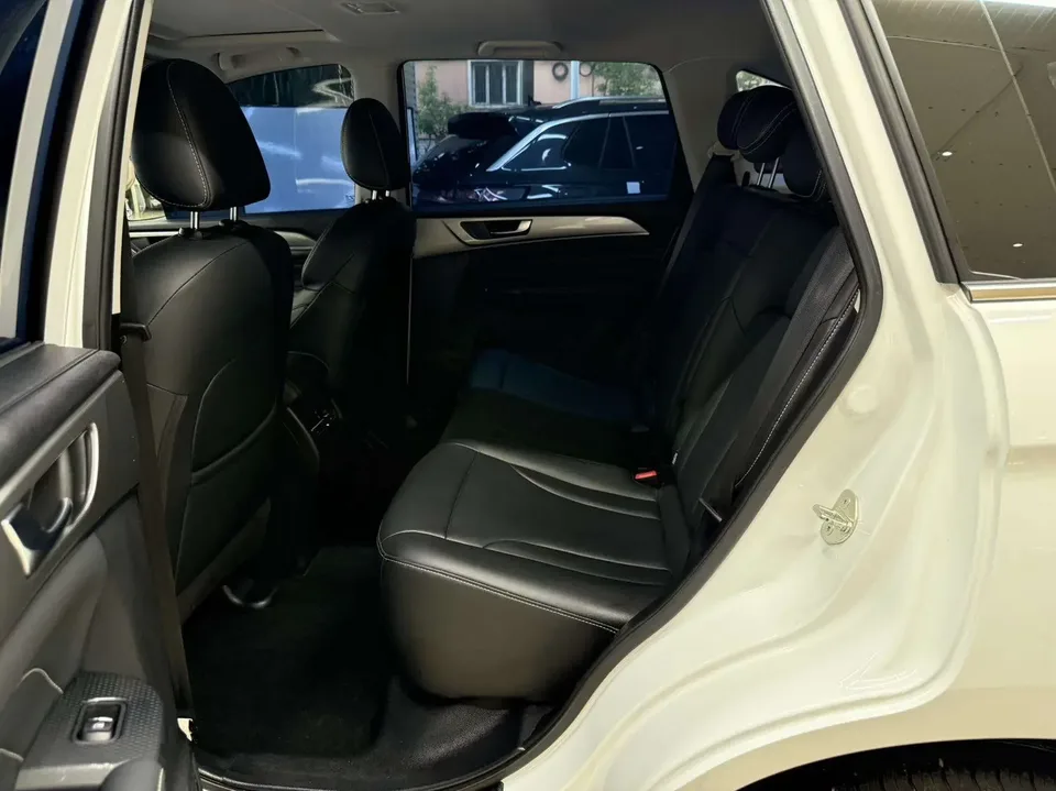 Haval M6 Haval M6 2021 PLUS 1.5T DCT Luxury Intelligent Connection 2022 — thumbnail 5