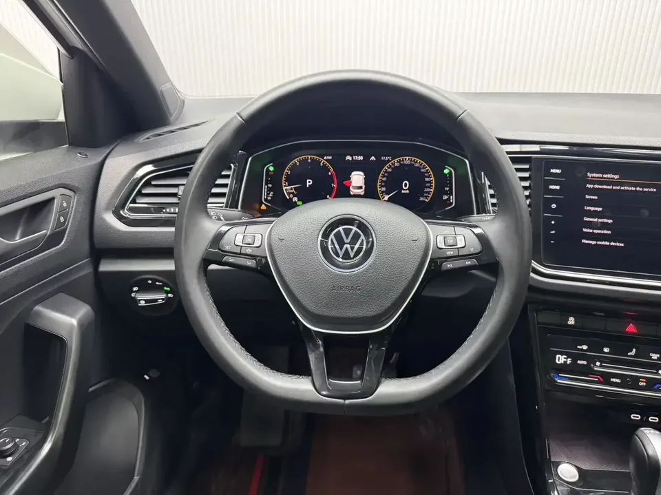 Volkswagen T-Roc TANG 2022 280TSI DSG 4WD Luxury Smart Edition 2022 — thumbnail 5