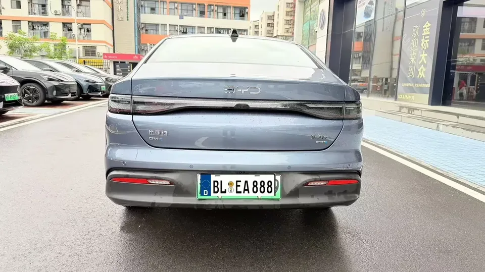 BYD Seal 05DM Seal 05DM 2025 DM-i 120KM flagship version 2025 — thumbnail 2