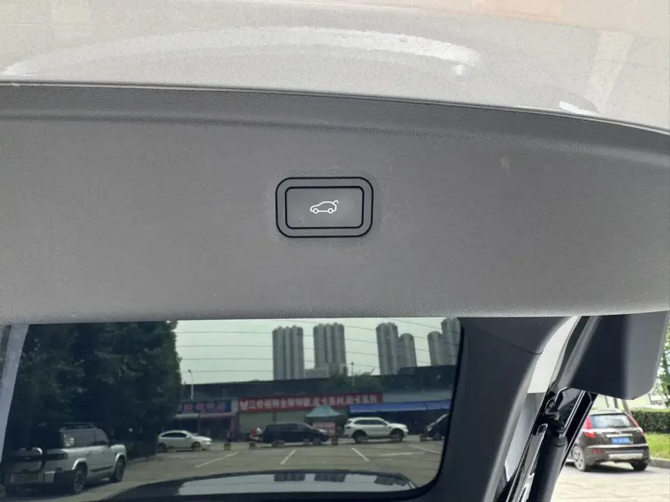 XPeng P7+ Xpeng P7+ 2024 Maximum pure electric range 2025 — thumbnail 3
