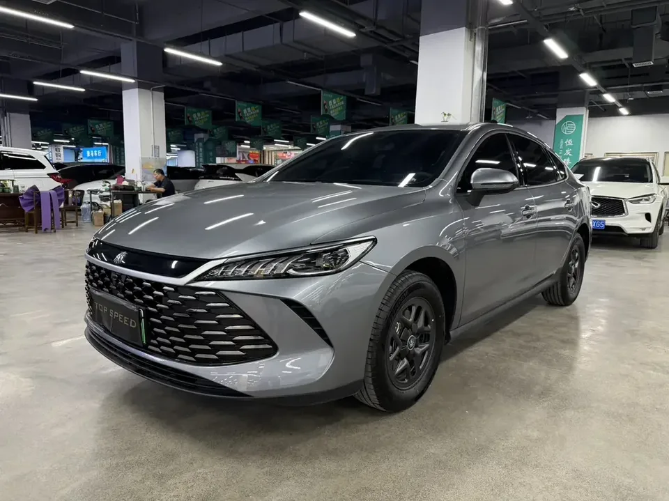 BYD Qin PLUS DM Qin PLUS DM 2026 DM-i Intelligent Driving Version 128KM Progressive 2026 — photo 1, buy with delivery to Moscow