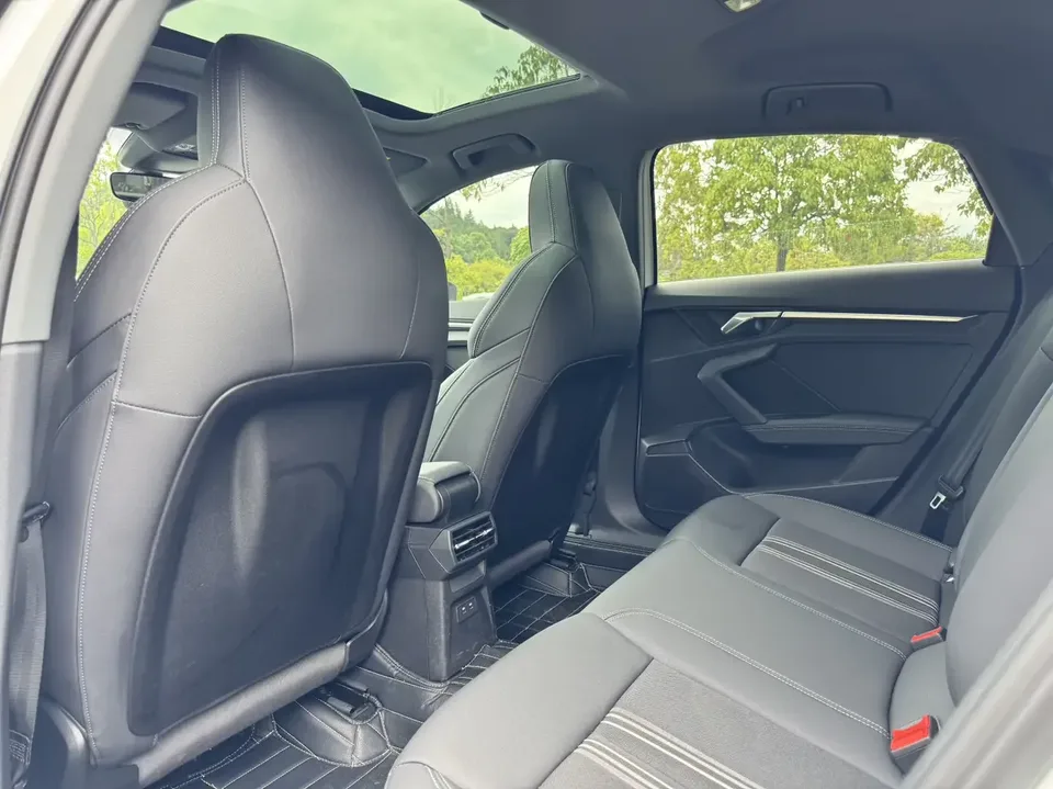 Audi A3 Audi A3 2023 A3L Limousine 35 TFSI facelift: stylish and sporty 2023 — миниатюра 5