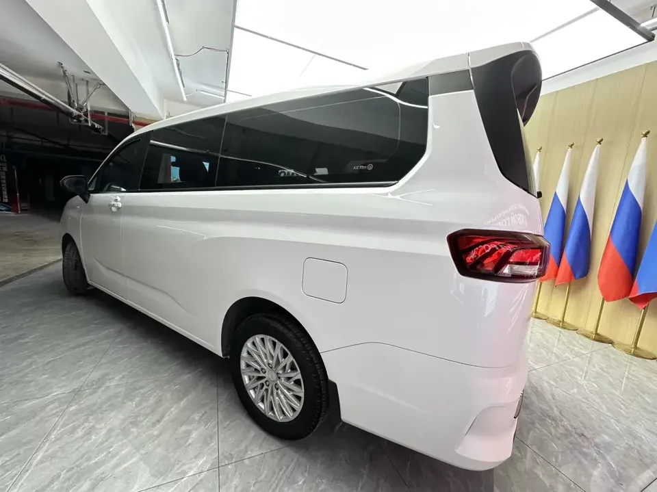 BAW Ruisheng Ace M7 Ruisheng Ace M7 2023 2.0L Business Edition Luxury Automatic Long Axis 7 Seaters 2023 — thumbnail 2
