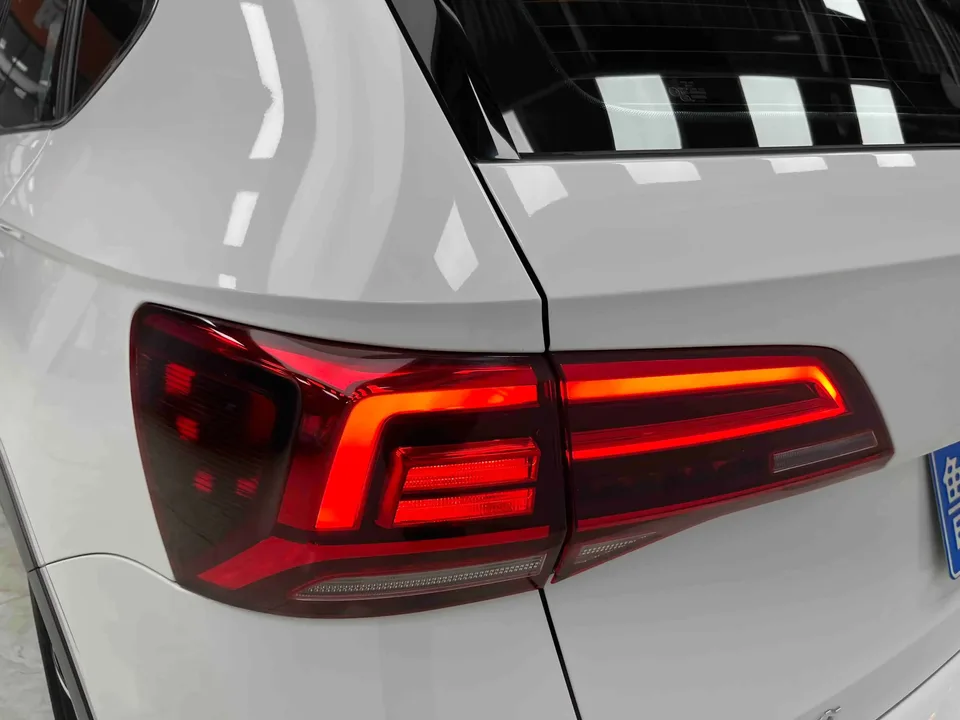 Volkswagen Tharu tuyue 2022 280TSI 2WD Deluxe Edition 2022 — thumbnail 3