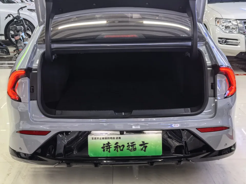 Wuling Starlight EV Wuling Starlight EV 2024 Co-creation version 510 advanced version 2025 — thumbnail 5