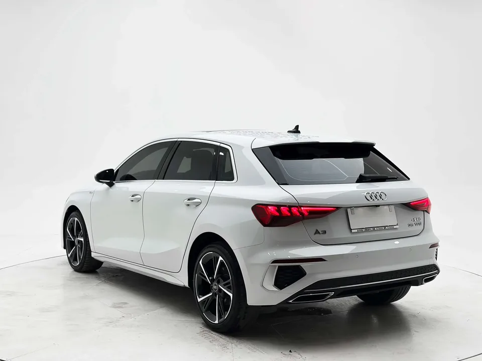 Audi A3 Audi A3 2022 Sportback 35 TFSI Stylish and sporty 2023 — thumbnail 2