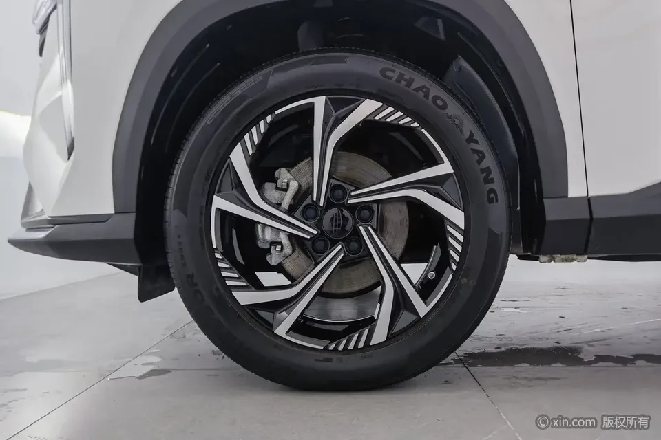Geely Atlas Boyue 2023 Boyue COOL 1.5T Smart 2024 — thumbnail 4