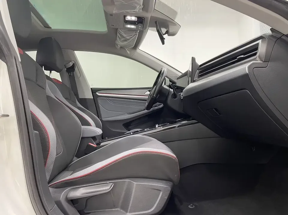 Volkswagen Lamando Lingdu 2022 Lingdu L 280TSI DSG Cool Edition 2022 — миниатюра 3