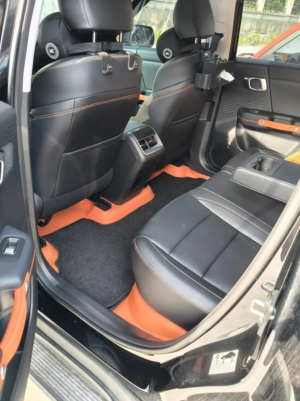 BAIC Beijing Off-road BJ30 Beijing Off-road BJ30 2026 Traveler 1.5T DCT Advanced Edition 2026 — миниатюра 2