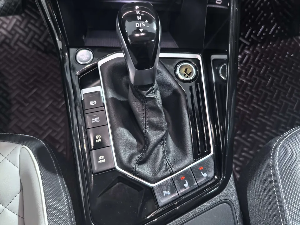 Volkswagen Tayron Tanyue 2023 280TSI 2WD Luxury Plus Advanced Edition 2023 — thumbnail 4