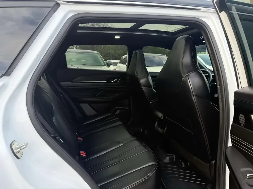 Dongfeng Fengshen L7 EV Fengshen L7 EV 2024 518 Pro 2024 — thumbnail 3