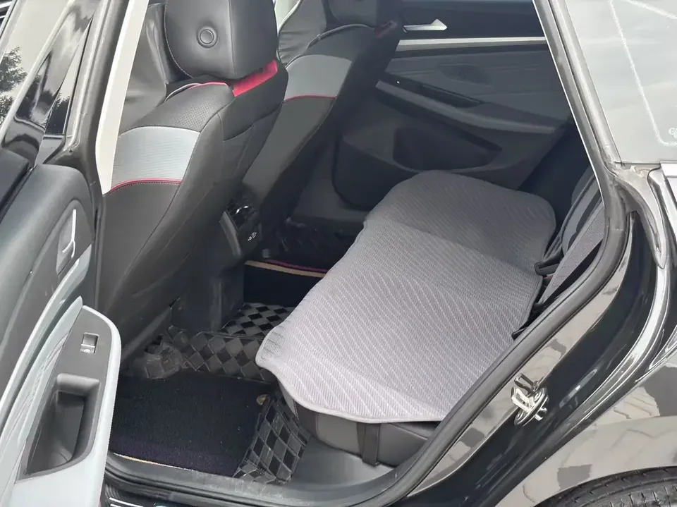 Volkswagen Lamando Lingdu 2023 Lingdu L 280TSI DSG Cool Edition 2023 — thumbnail 3