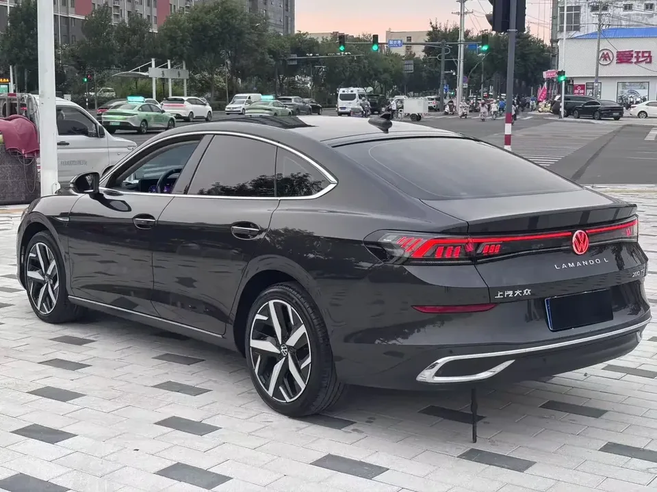 Volkswagen Lamando Lingdu 2023 Lingdu L 280TSI DSG Cool Edition 2023 — thumbnail 4