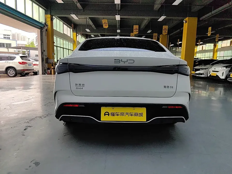 BYD Seal 06DM Seal 06DM 2024 DM-i 120KM Premium 2024 — thumbnail 2