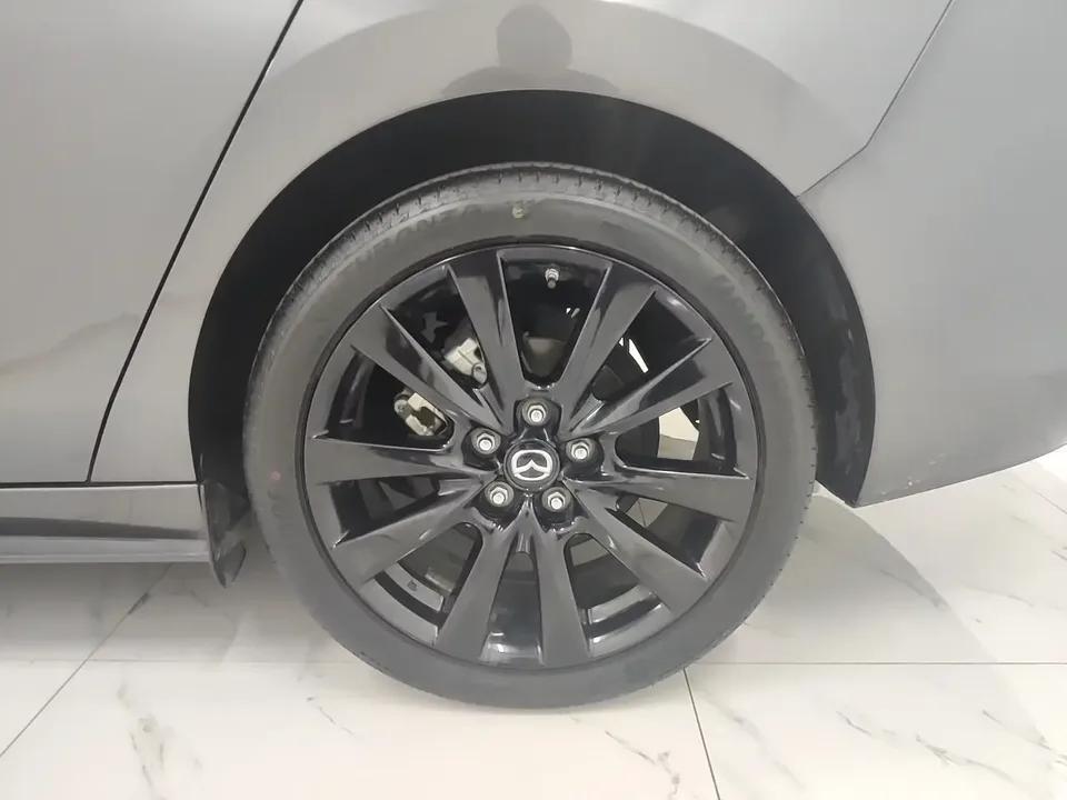 Mazda Axela Mazda3 Angkesela 2023 2.0L Automatic Quality Edition 2024 — thumbnail 3