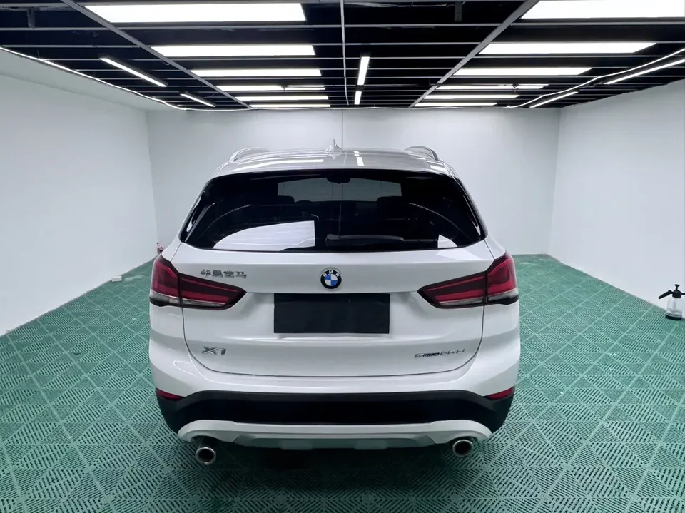 BMW X1 BMW X1 2022 sDrive20Li Fashion 2022 — thumbnail 2