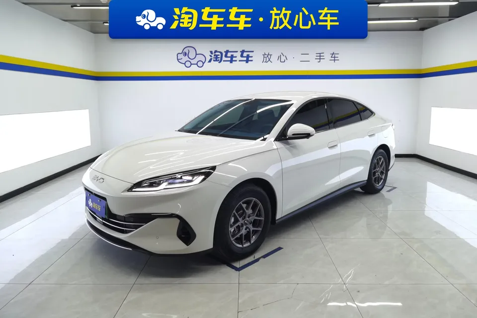BYD Seal 06DM Seal 06DM 2026 DM-i 128KM Luxury Edition 2026 — photo 1, buy with delivery to Moscow