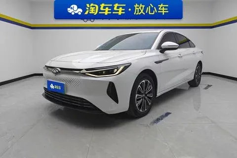 Chery Fengyun A8 Fengyun A8 2024 Yuanhang Edition 127 Comfort Type 2025 — photo 1, buy with delivery to Moscow