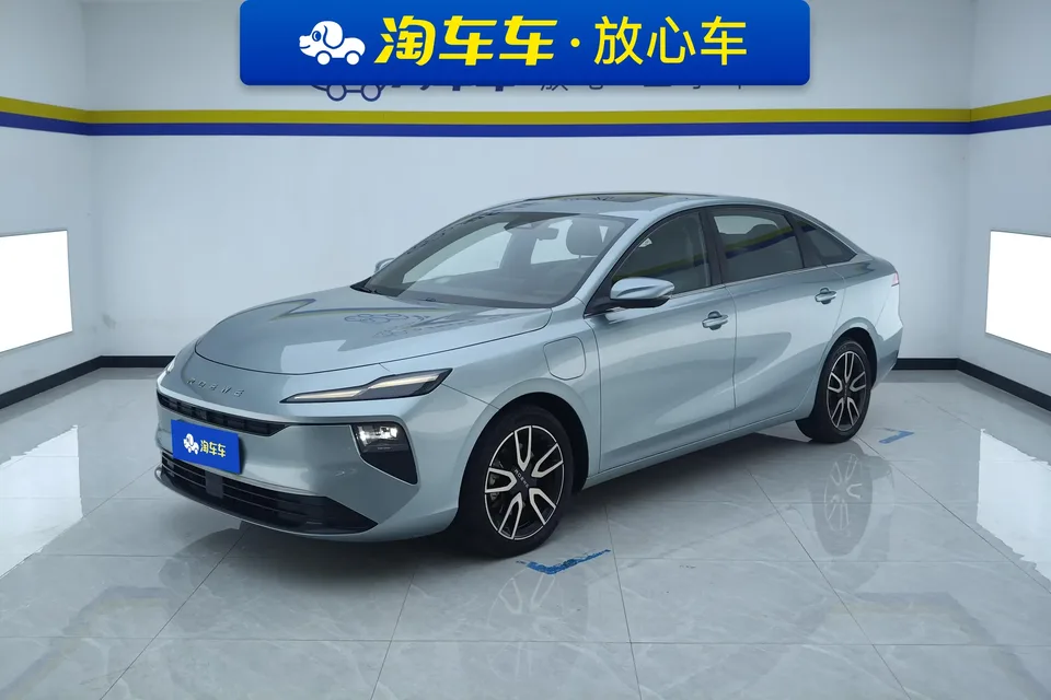 Roewe D6 Roewe D6 2025 520km Smart Edition 2025 — photo 1, buy with delivery to Moscow
