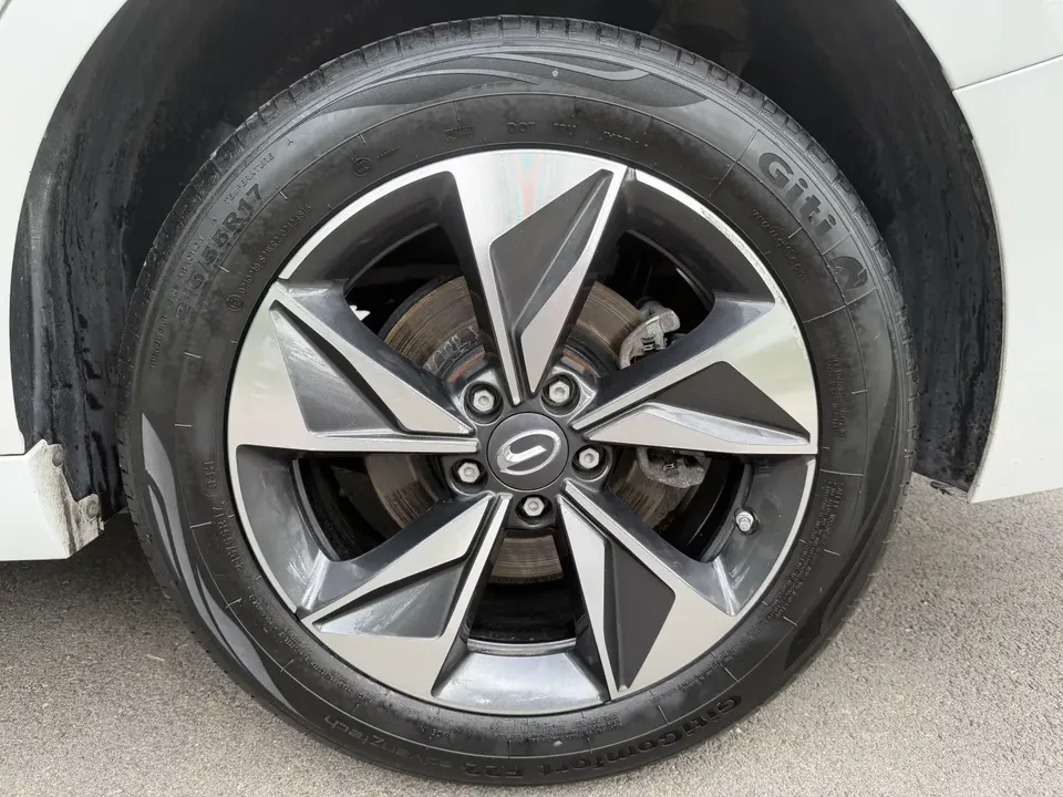 GAC Trumpchi M6 Trumpchi M6 2023 PRO 270T WDCT Premium Edition 2023 — thumbnail 3