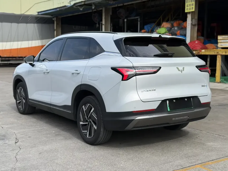 Wuling Starlight S PHEV Wuling Starlight S PHEV 2024 130km Flagship 2024 — thumbnail 4