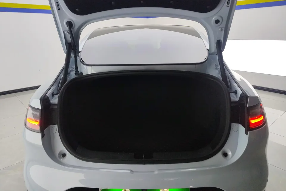 Leapmotor Zero running C01 Zero running C01 2023 Extended Range 216 Comfort Edition 2024 — thumbnail 5