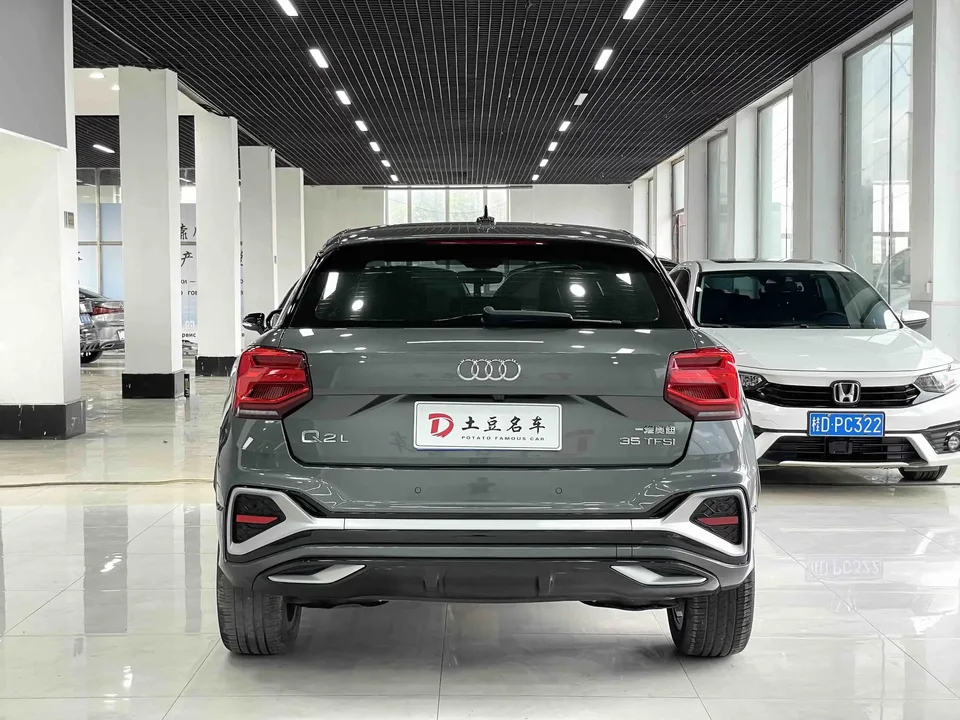 Audi Q2L Audi Q2L 2022 35 TFSI Stylish Dynamic 2022 — thumbnail 2