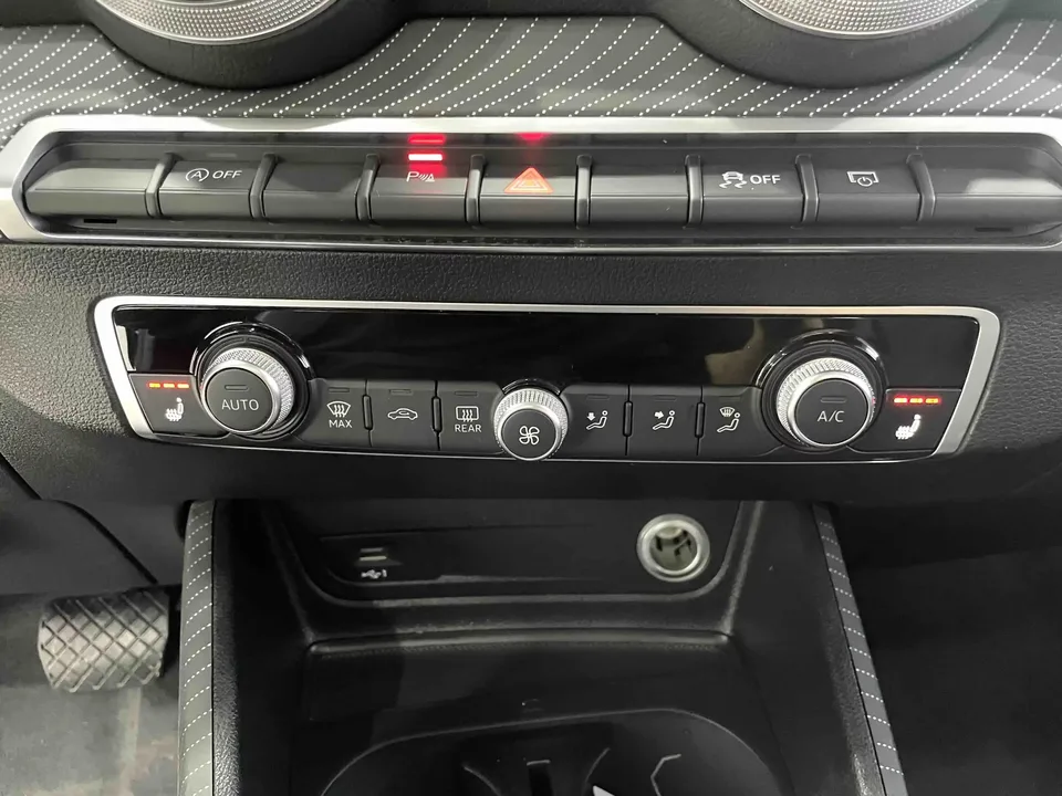 Audi Q2L Audi Q2L 2022 35 TFSI Stylish Dynamic 2022 — thumbnail 3
