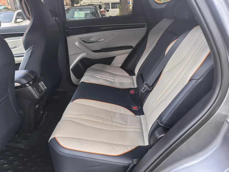 BYD Song PLUS DM Song PLUS DM 2021 DM-i 110KM 2WD Flagship PLUS 5G Edition 2023 — thumbnail 4