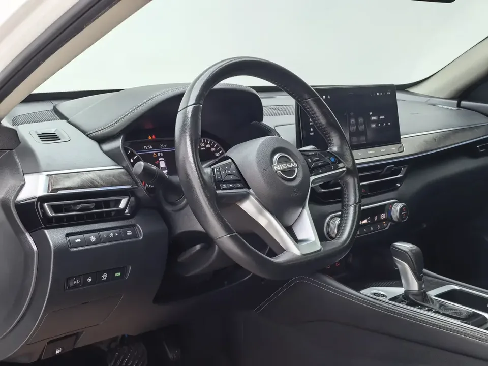 Nissan Altima Sound of nature 2022 2.0L XL-Upr Premium Edition 2024 — миниатюра 5