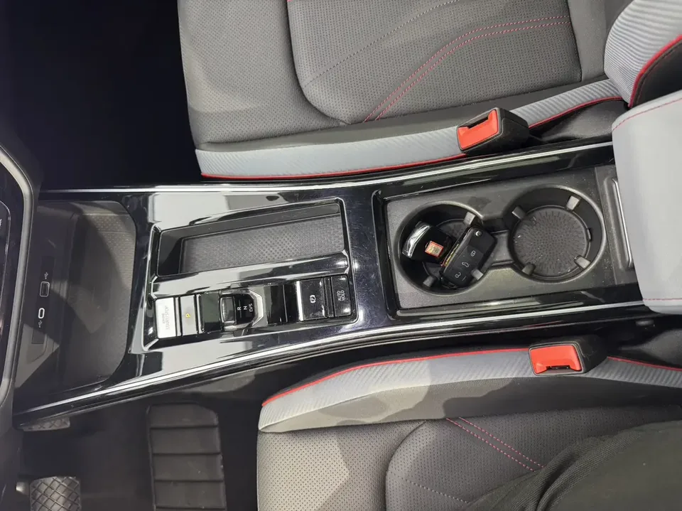 Volkswagen Lamando Lingdu 2022 Lingdu L 280TSI DSG Cool Edition 2023 — thumbnail 4