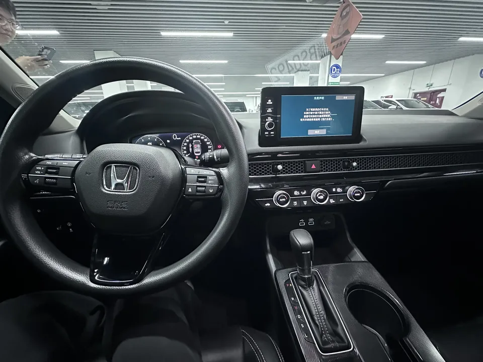 Honda CIVIC Civic 2023 240TURBO CVT Power Edition 2024 — thumbnail 3