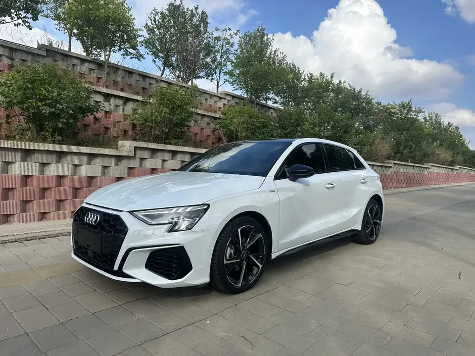 Audi A3 Audi A3 2023 Sportback 35 TFSI facelift: stylish and sporty 2023 — photo 1, buy with delivery to Moscow