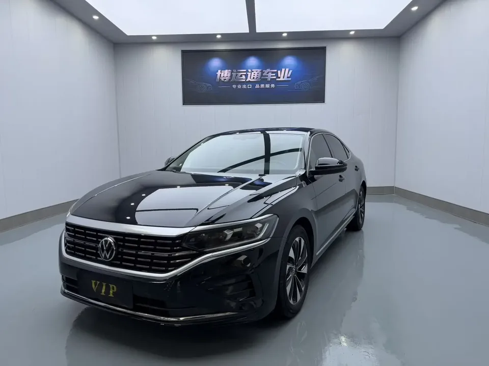 Volkswagen Passat Passat 2022 280TSI Business Edition 2022 — photo 1, buy with delivery to Moscow