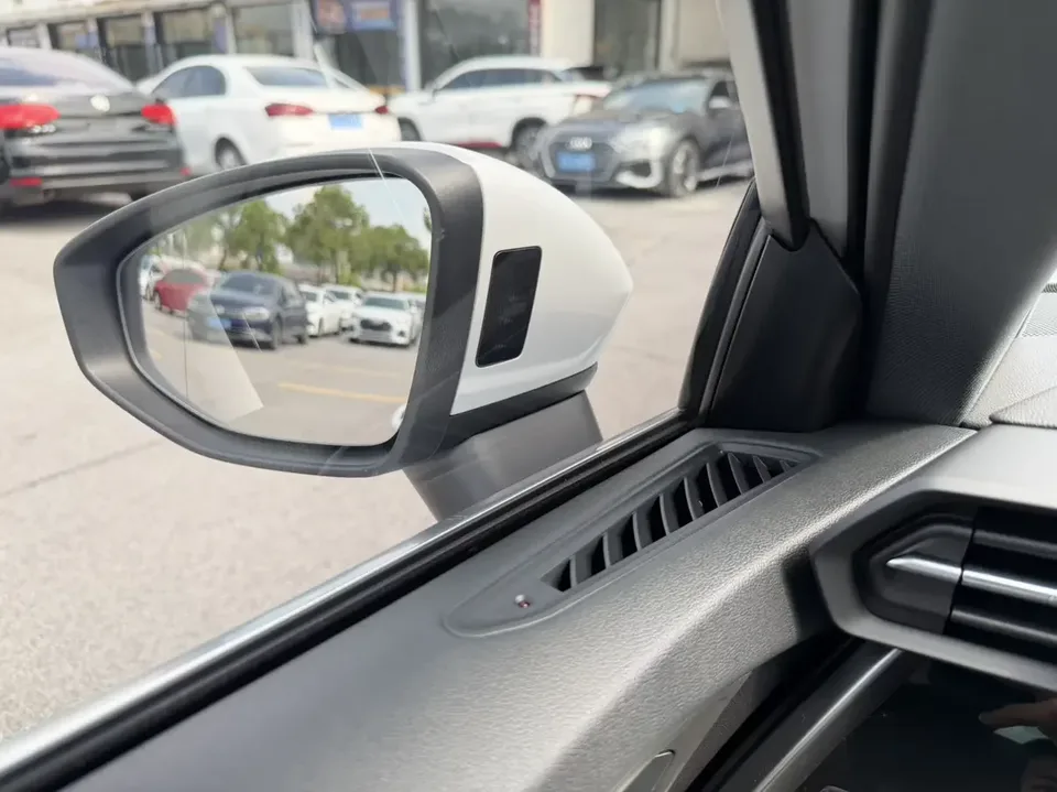 Audi A3 Audi A3 2023 A3L Limousine 35 TFSI Luxury Sports 2023 — thumbnail 3
