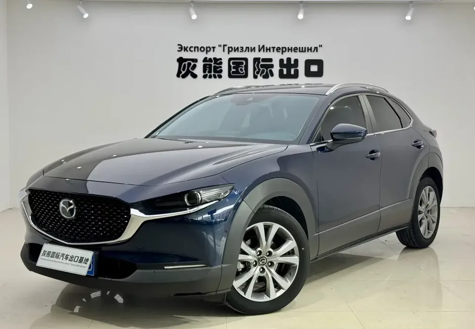 Mazda CX-30 Mazda CX-30 2022 2.0L Automatic Yaoyue Edition 2023 — photo 1, buy with delivery to Moscow