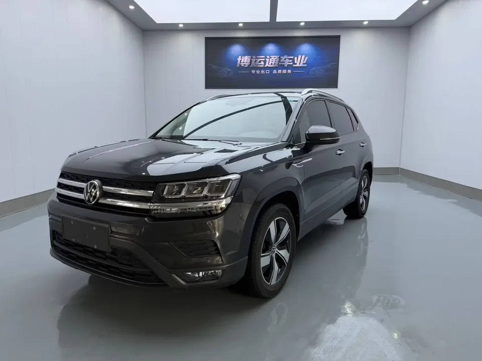 Volkswagen Tharu tuyue 2021 280TSI 2WD Comfort Edition 2022 — photo 1, buy with delivery to Moscow