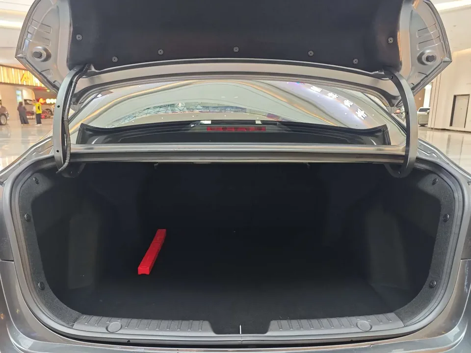Changan Escape Escape 2025 PLUS 1.4T DCT High Energy Edition 2025 — thumbnail 4