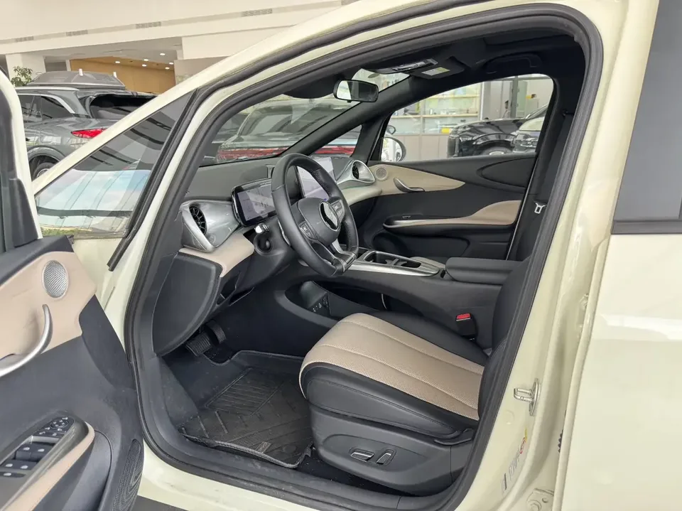 BYD Dolphin dolphin 2025 Smart Driving Edition 410KM Fashion Edition 2025 — thumbnail 4