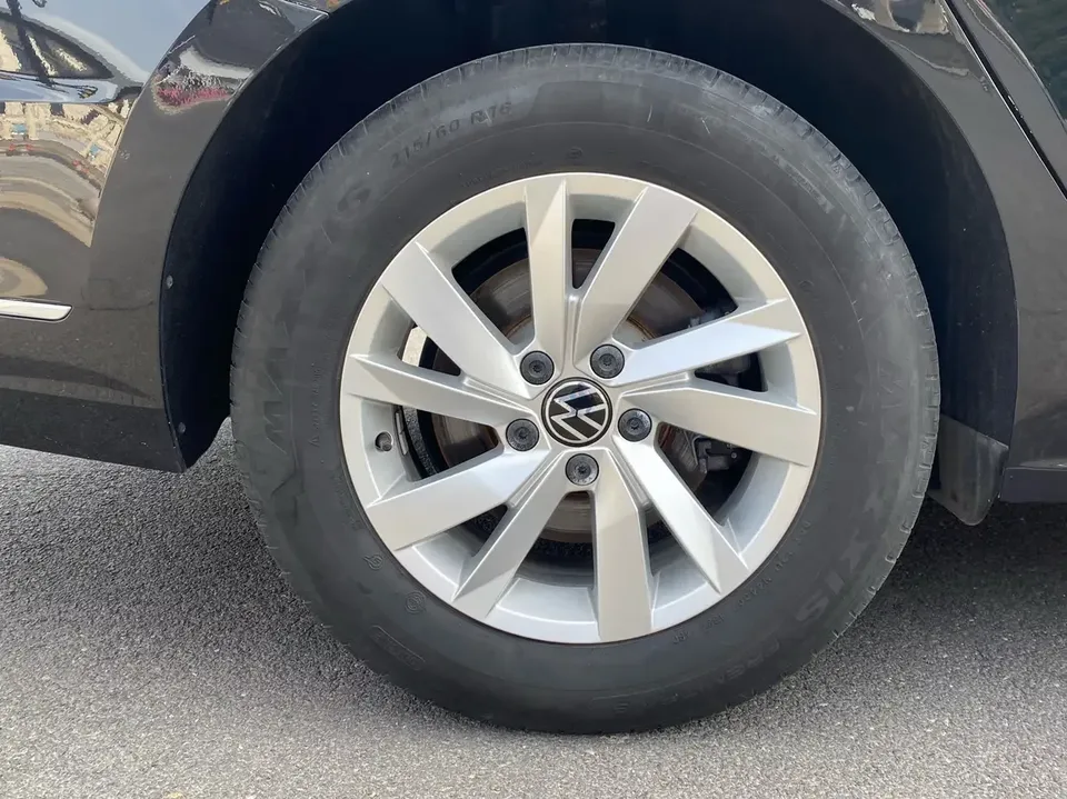 Volkswagen Passat Passat 2024 280TSI Business Edition 2024 — thumbnail 3