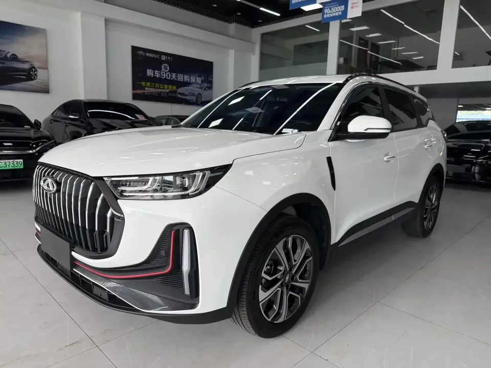 Chery Tiggo 7 Plus Tiggo 7 PLUS 2023 Champion Edition 1.5TCI CVT Extraordinary 2024 — photo 1, buy with delivery to Moscow