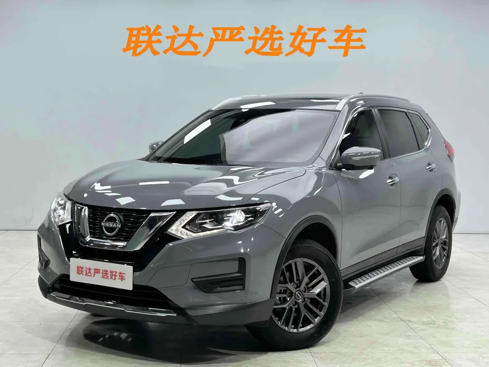 Nissan X-Trail Qijun 2025 Honor 2.0L 2WD Leading Edition 2025 — photo 1, buy with delivery to Moscow