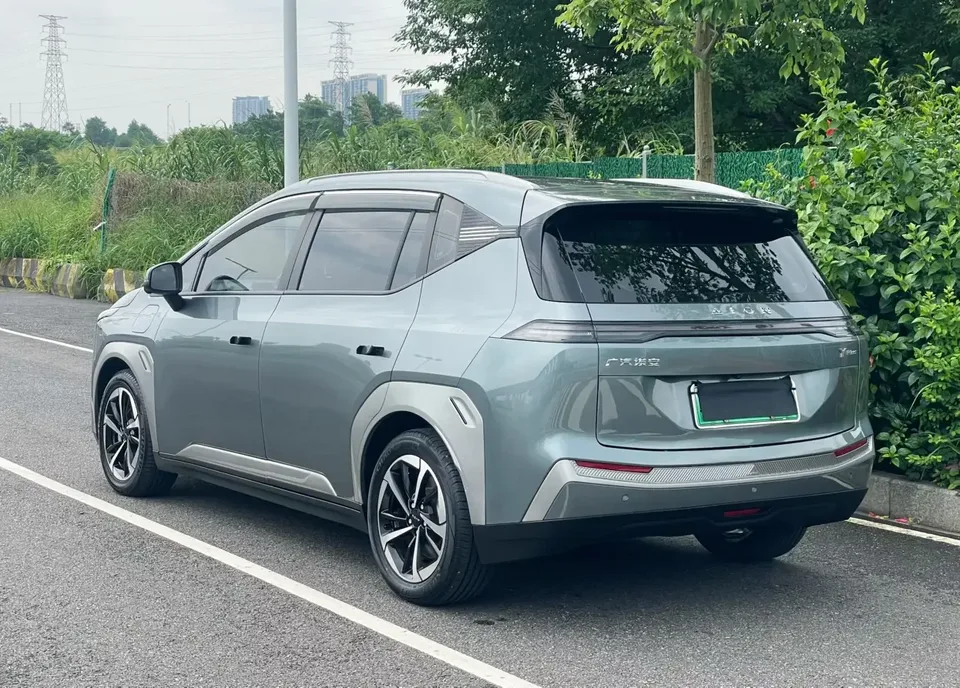 AION Y AION Y 2022 PLUS 70 Smart Edition 2023 — thumbnail 2