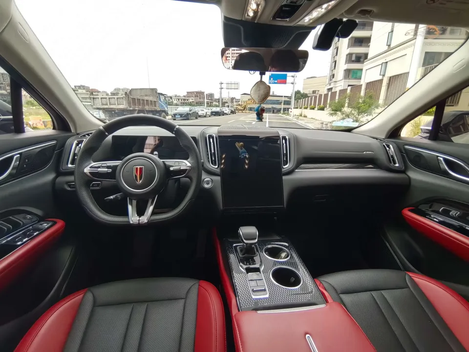 Hongqi HS3 Hongqi HS3 2023 1.5T Shanwei Edition 2024 — thumbnail 2
