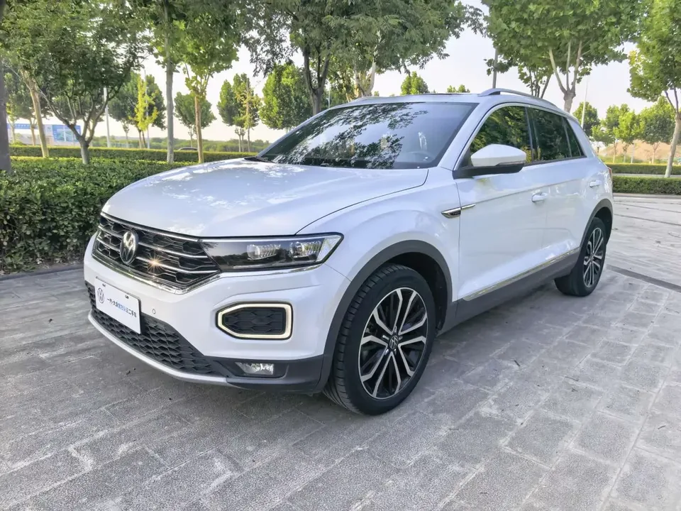 Volkswagen T-Roc TANG 2021 280TSI DSG 4WD Luxury Smart Edition 2022 — photo 1, buy with delivery to Moscow