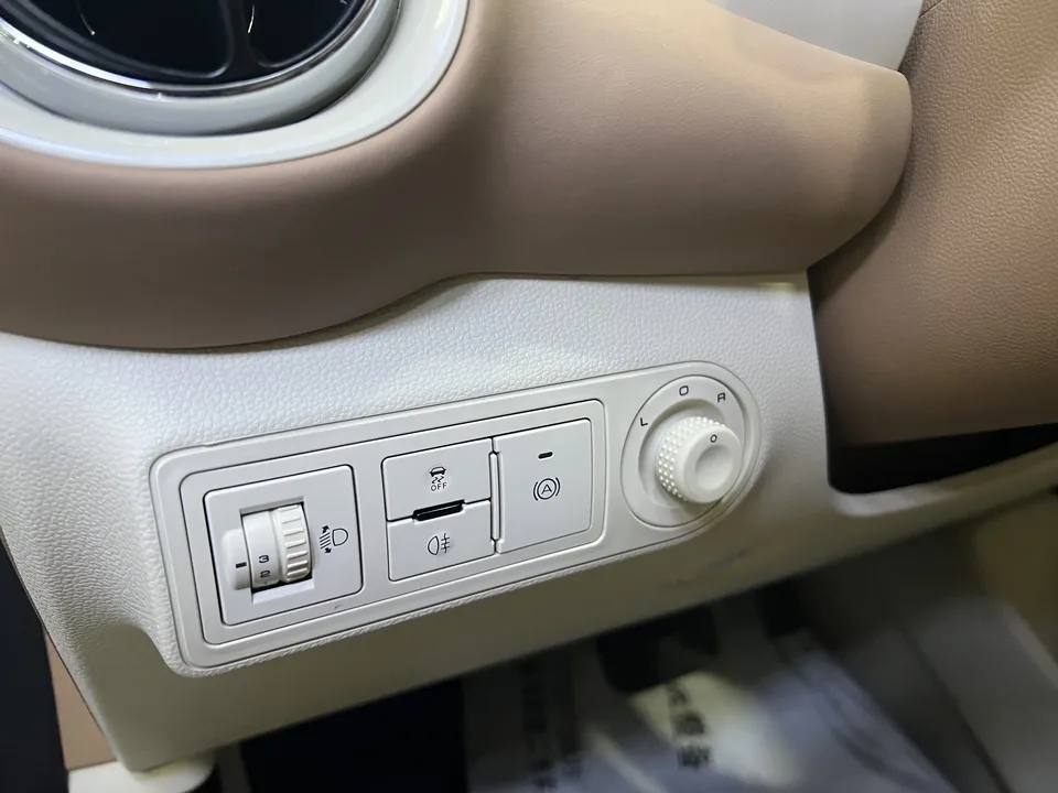 Wuling Bingo Wuling Bingo 2025 410KM Lingxi Premium Edition 2025 — thumbnail 3
